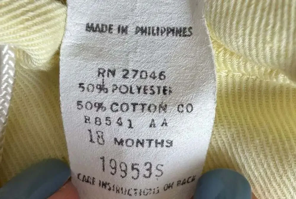 RN 27046 yellow hooded